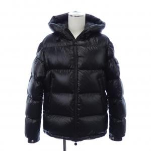 モンクレール MONCLER ダウンジャケット