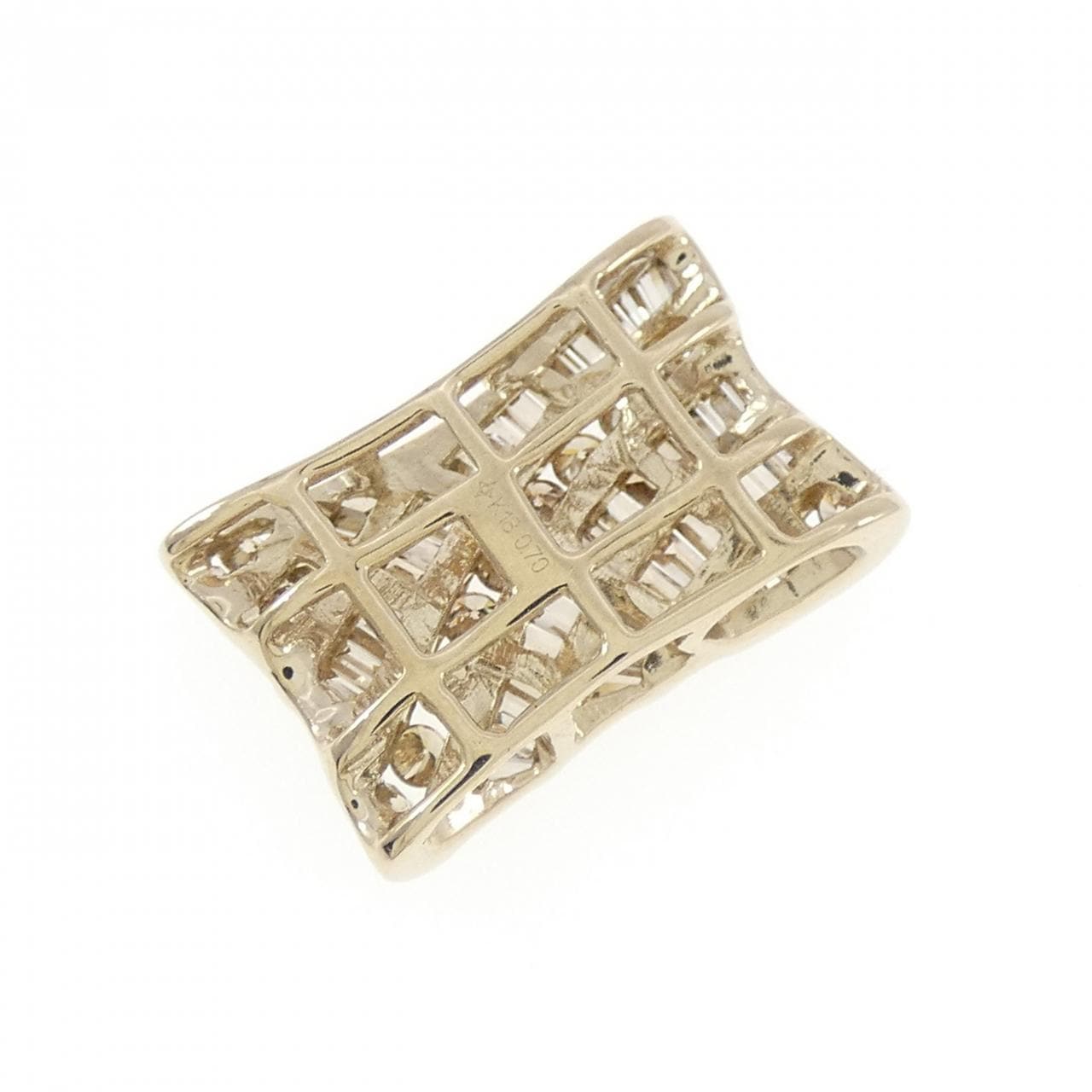 ジーエスティービー ダイヤモンド ペンダント 0.70CT