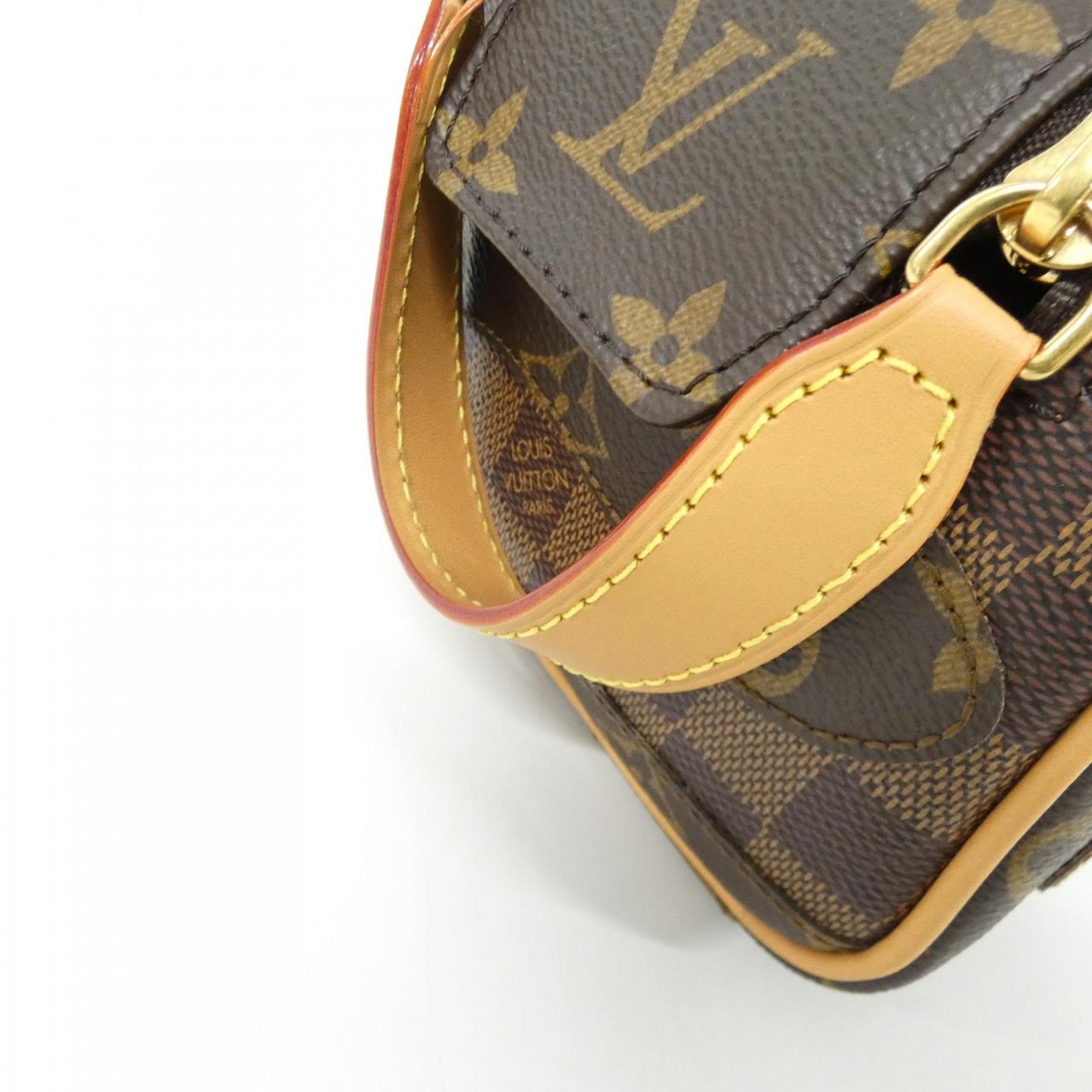 ルイヴィトン モノグラム ランドスケープ ドップ キット M26114 ポーチ