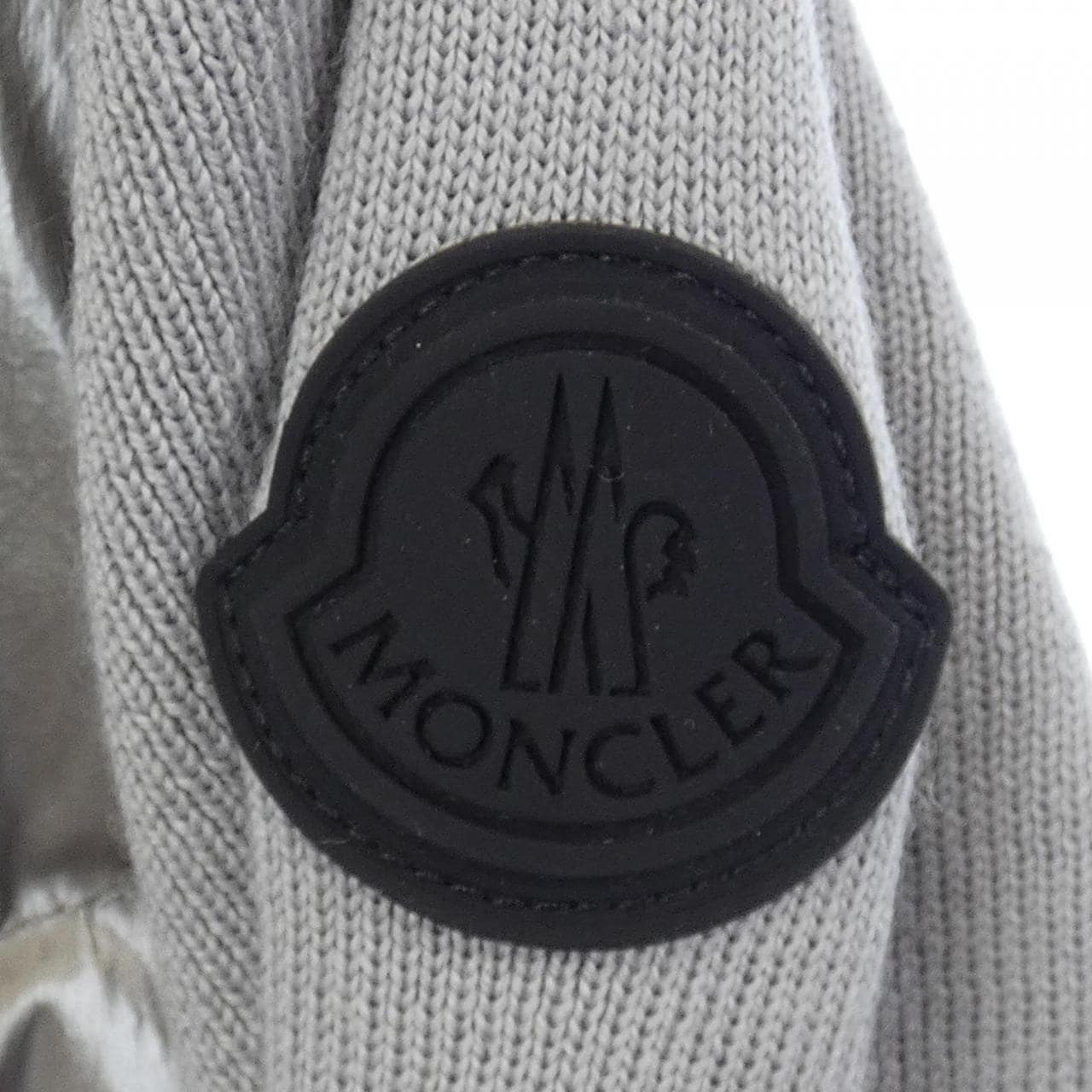 モンクレール MONCLER ダウンジャケット