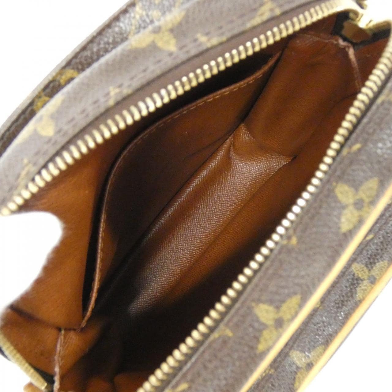 ルイヴィトン モノグラム アマゾン M45236 ショルダーバッグ