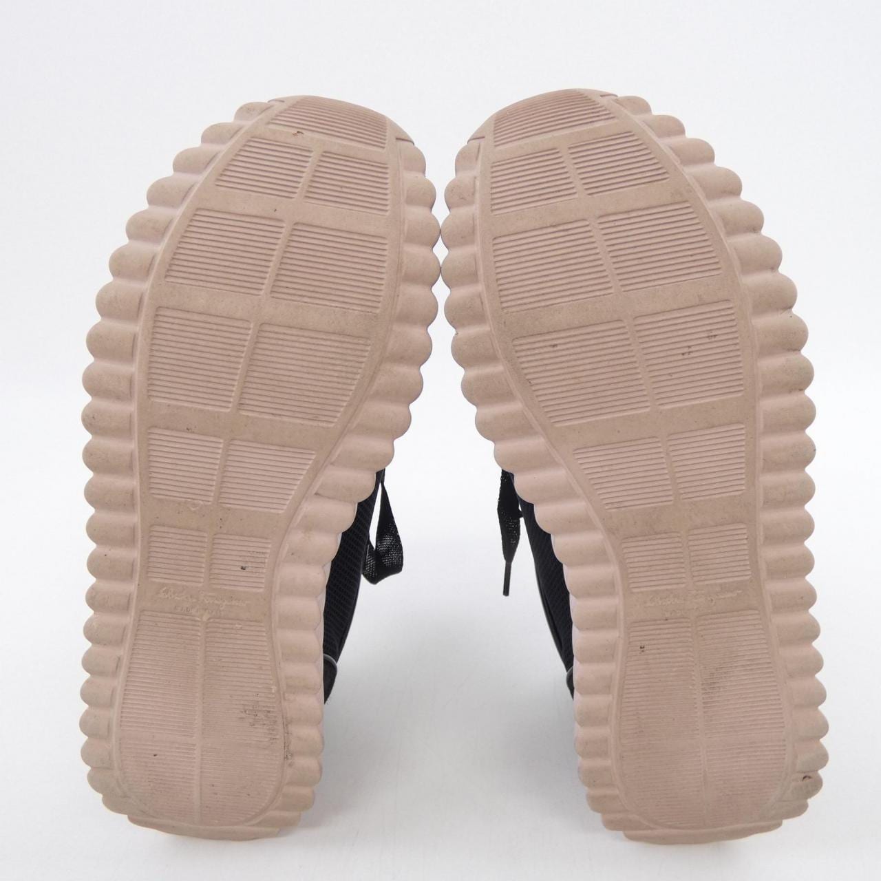 サルヴァトーレフェラガモ SALVATORE FERRAGAMO 05021 スニーカー