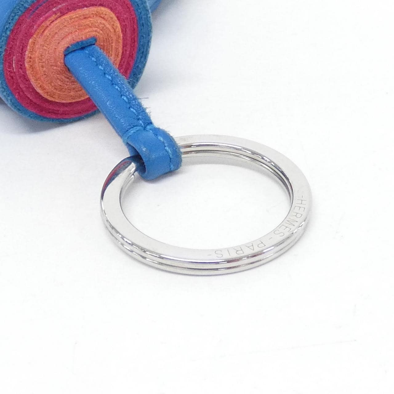 エルメス カルメン トリコロール 079018CJ キーリング