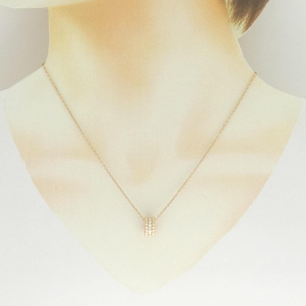 ヴァンクリーフ&アーペル ペルレ 3連モデル ネックレス