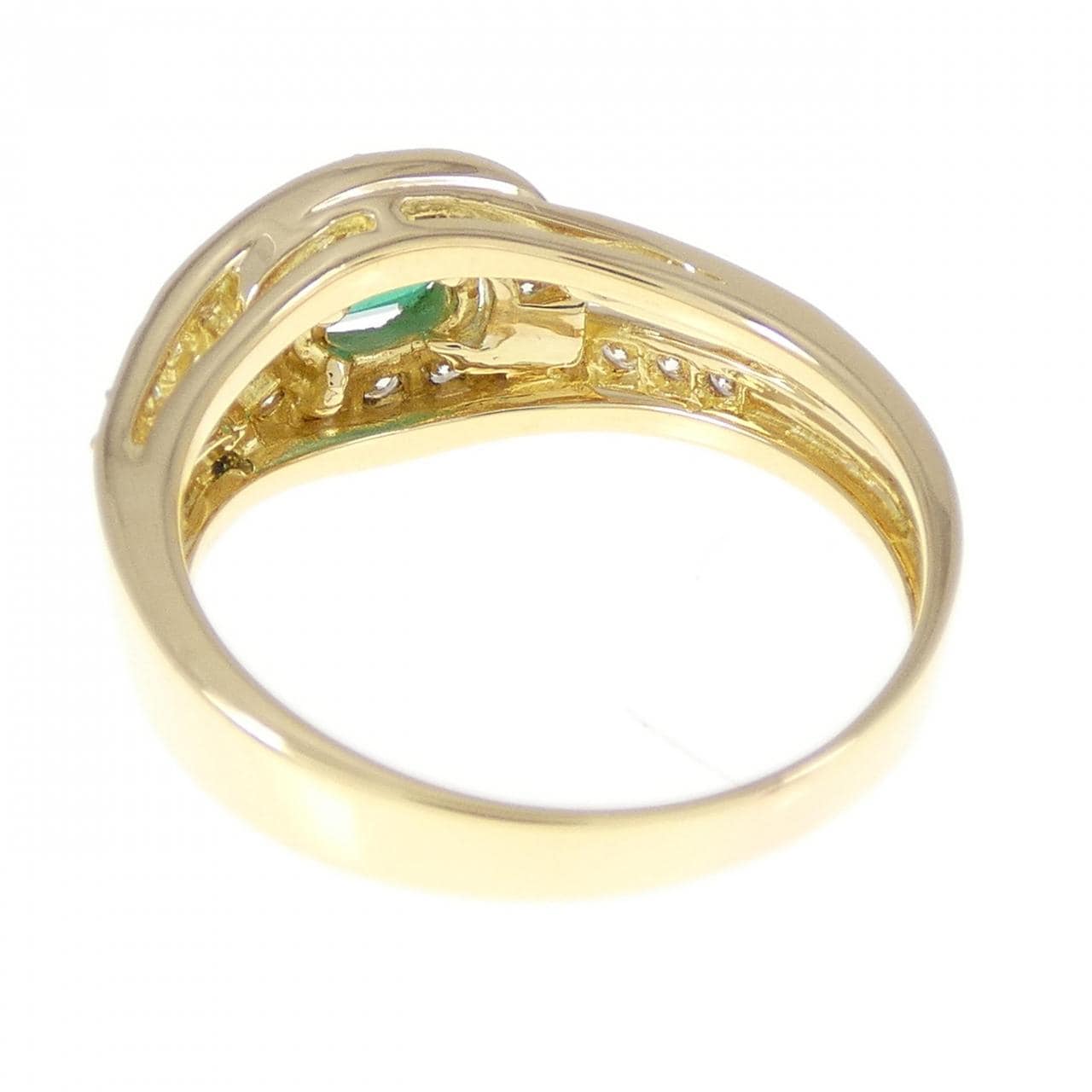 K18YG emerald ring