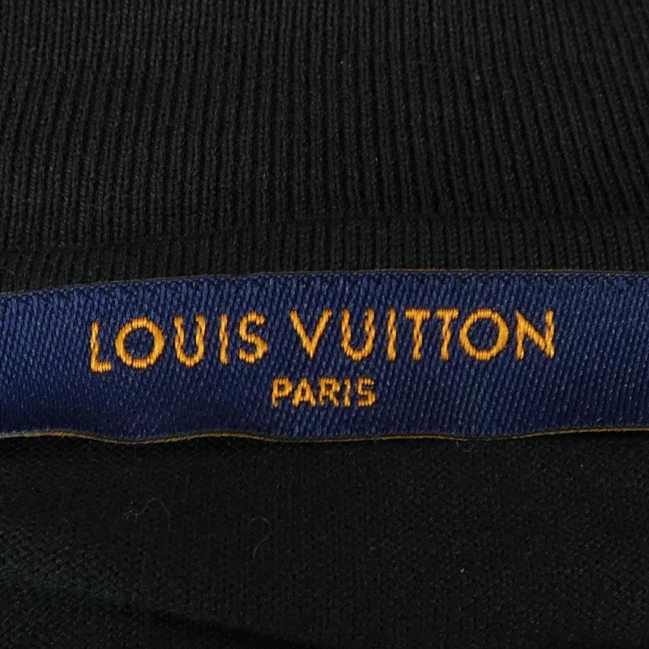 ルイヴィトン LOUIS VUITTON LVデボス HLY64WNPG Tシャツ