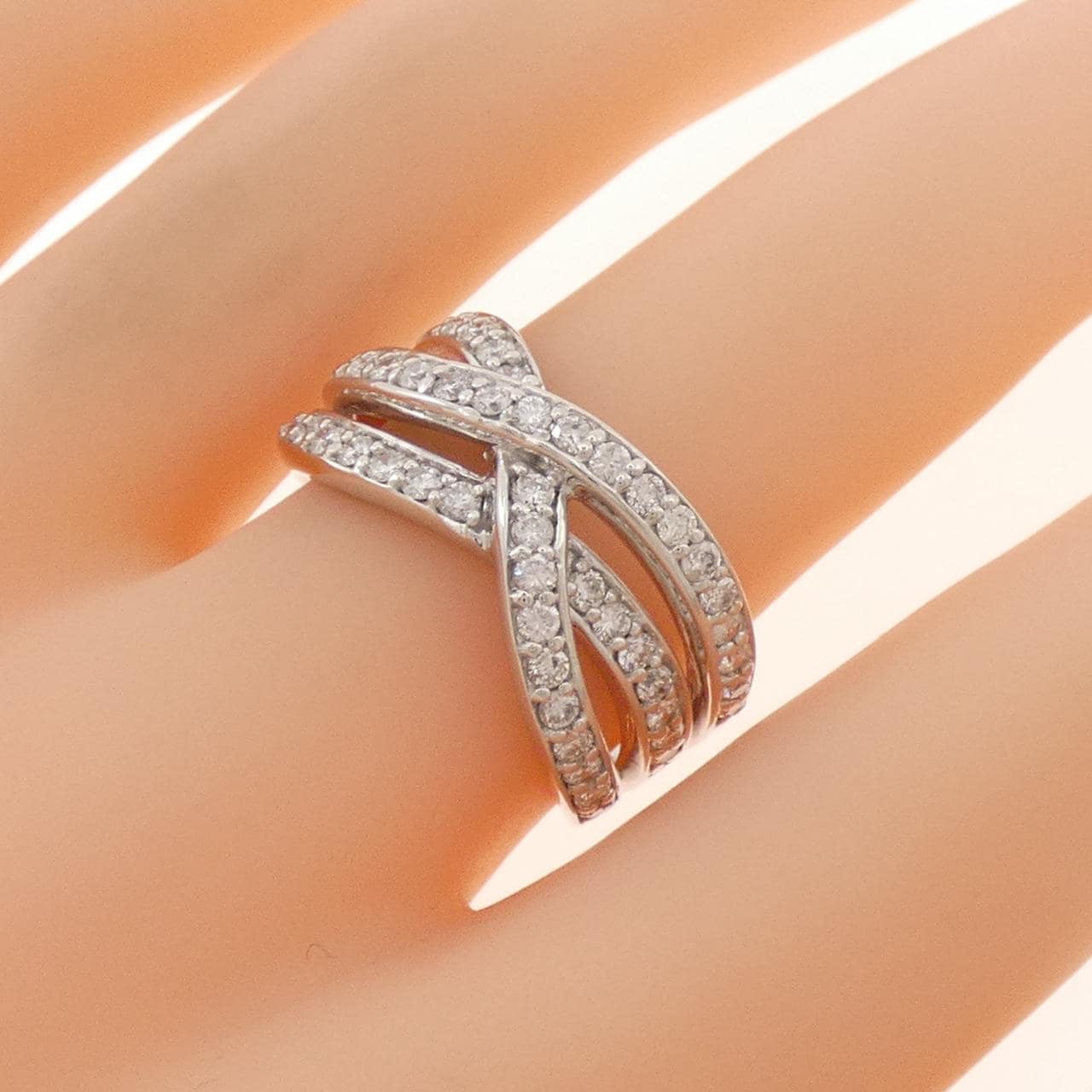 K18WG ダイヤモンド リング 1.00CT