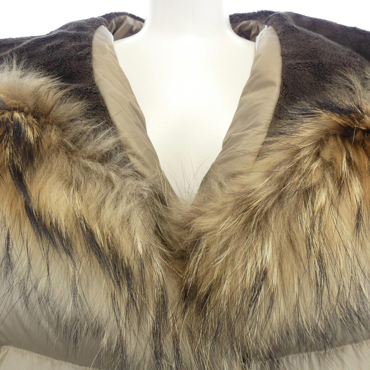 UIA MARCHE18 ダウンコート