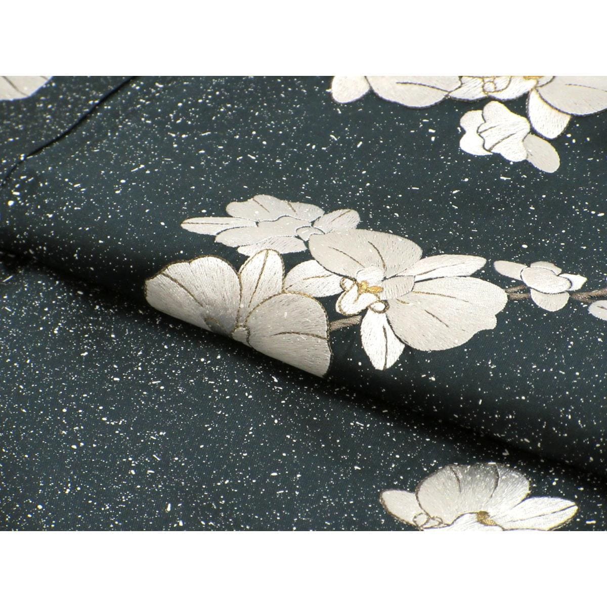 【未使用品】訪問着　染紬　刺繍加工