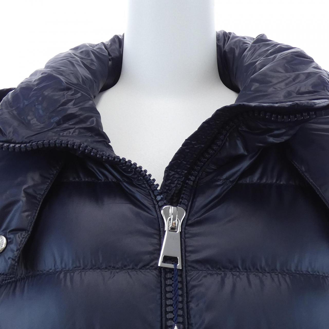 モンクレール MONCLER DALLES ダウンジャケット