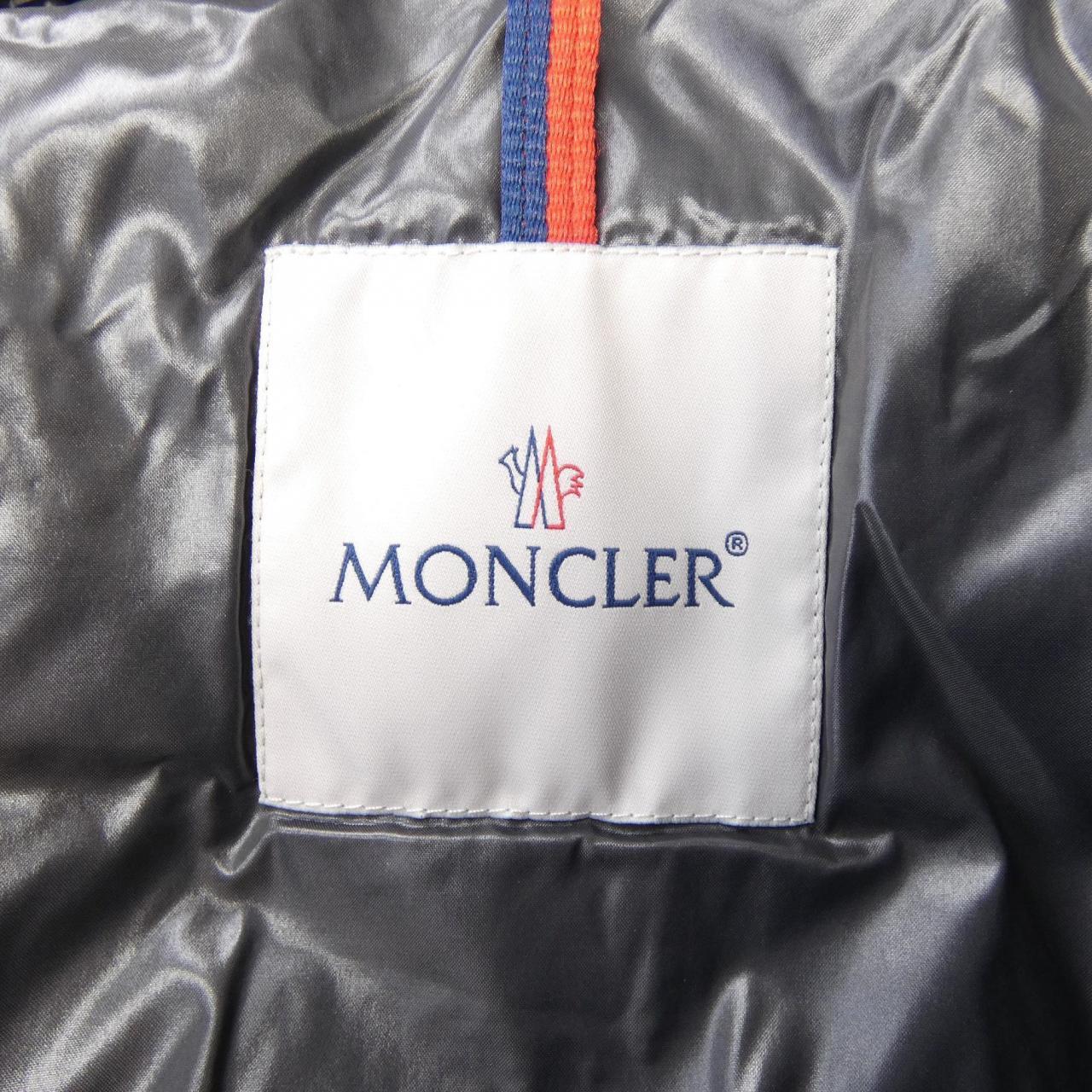 MONCLER蒙克勒羽绒服