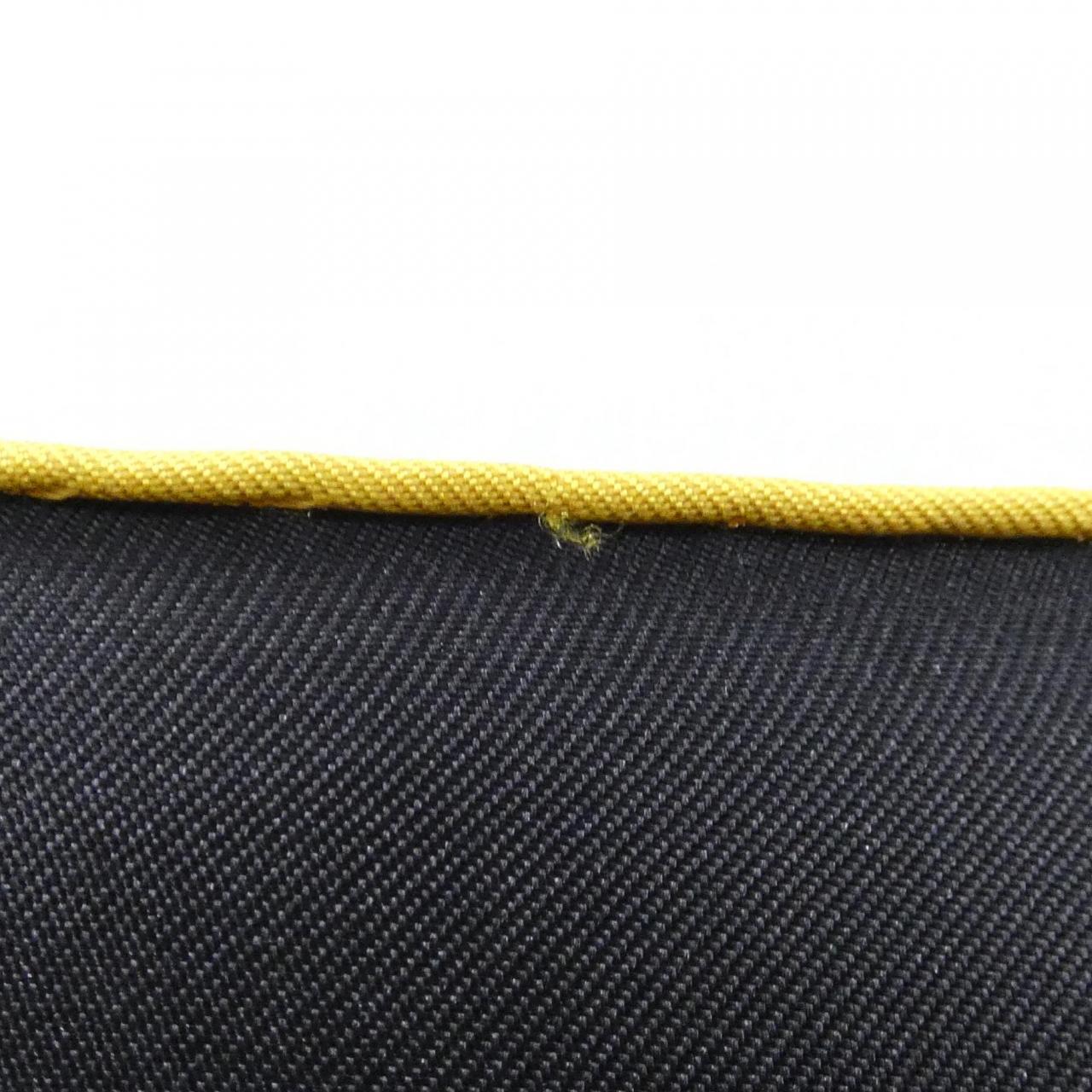 エルメス MAGIC KELLY カレ スカーフ