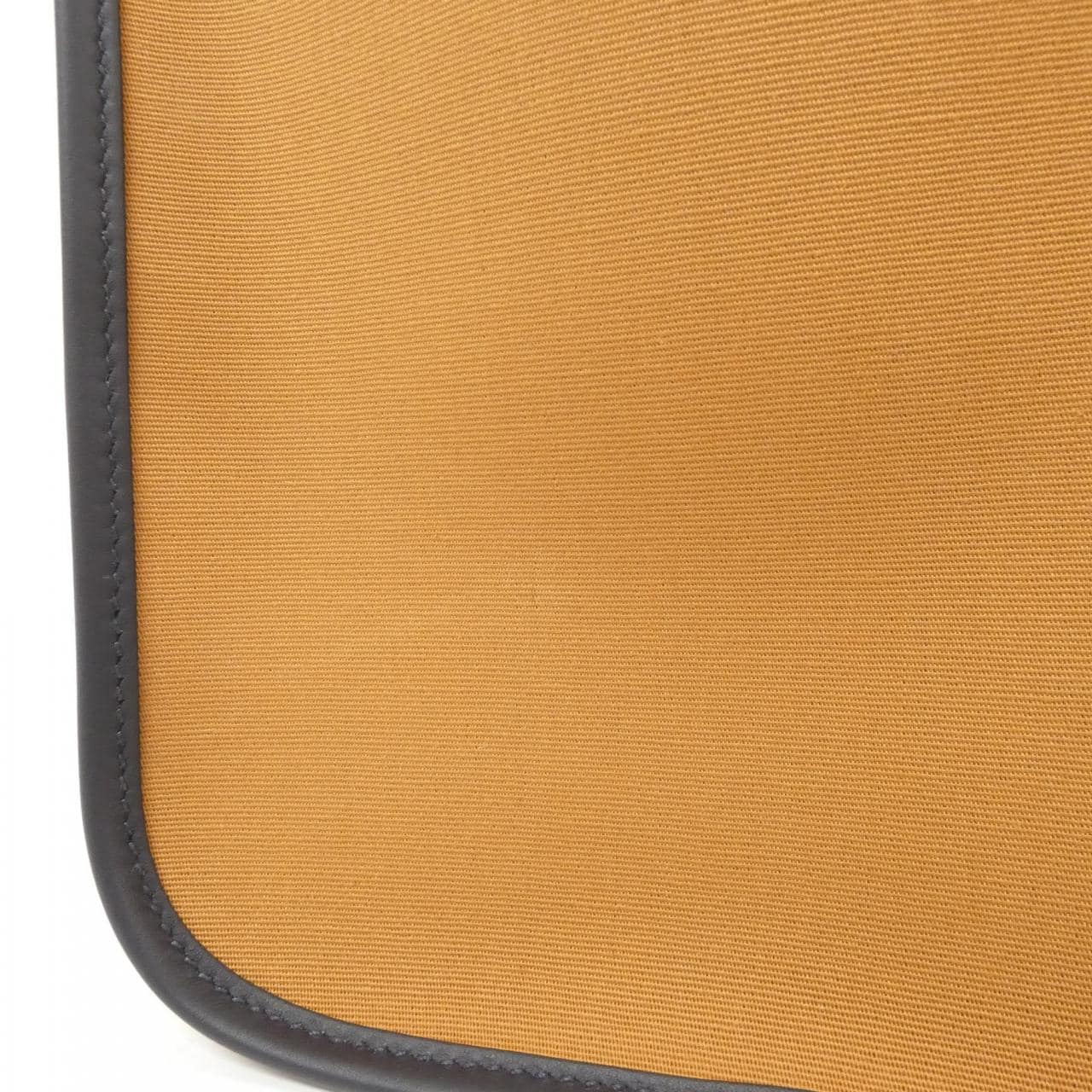 エルメス ネオ エヴリン 16cm 084545CK ショルダーバッグ