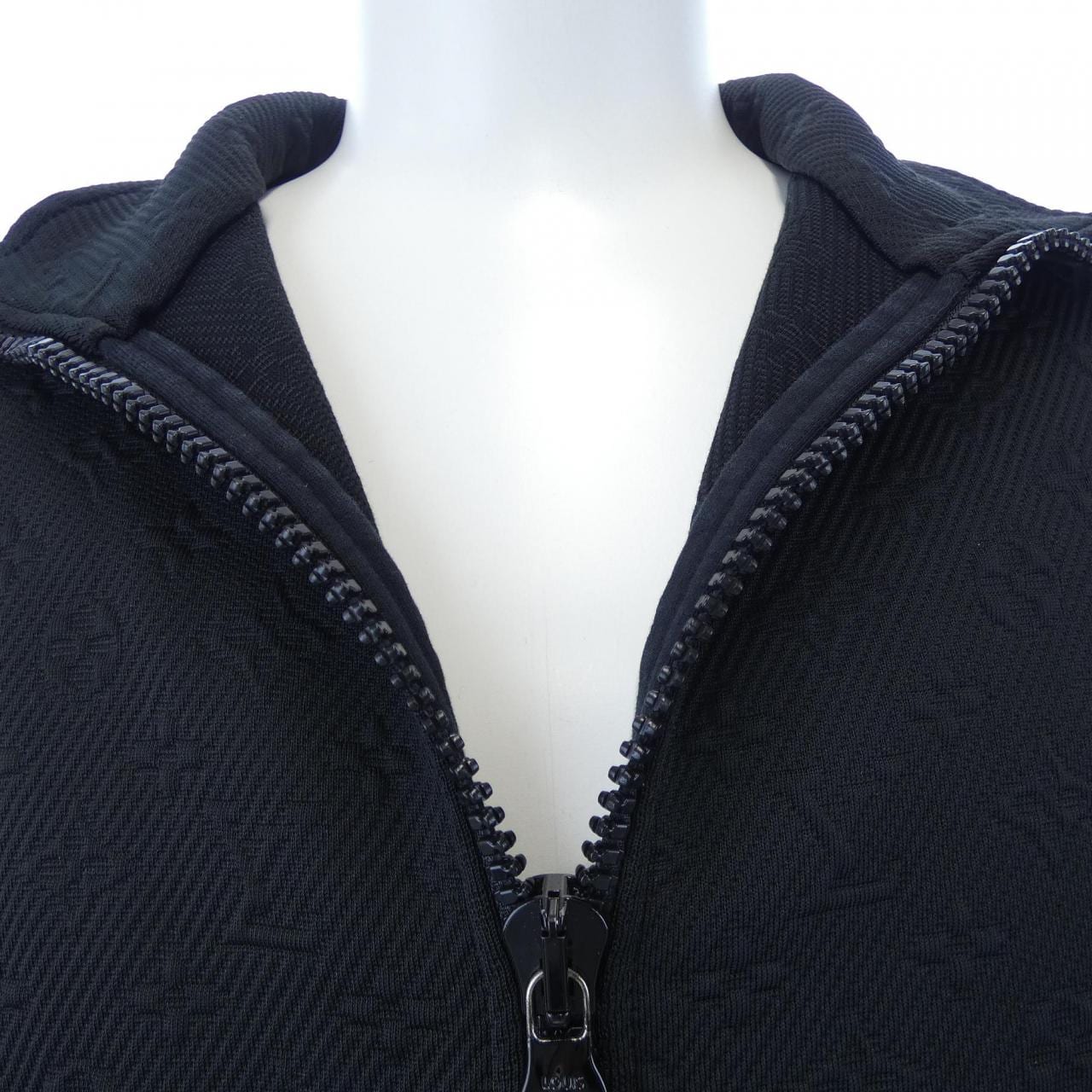 ルイヴィトン LOUIS VUITTON LVSEモノグラムフリーストラックスーツ HJY45WXHM ブルゾン