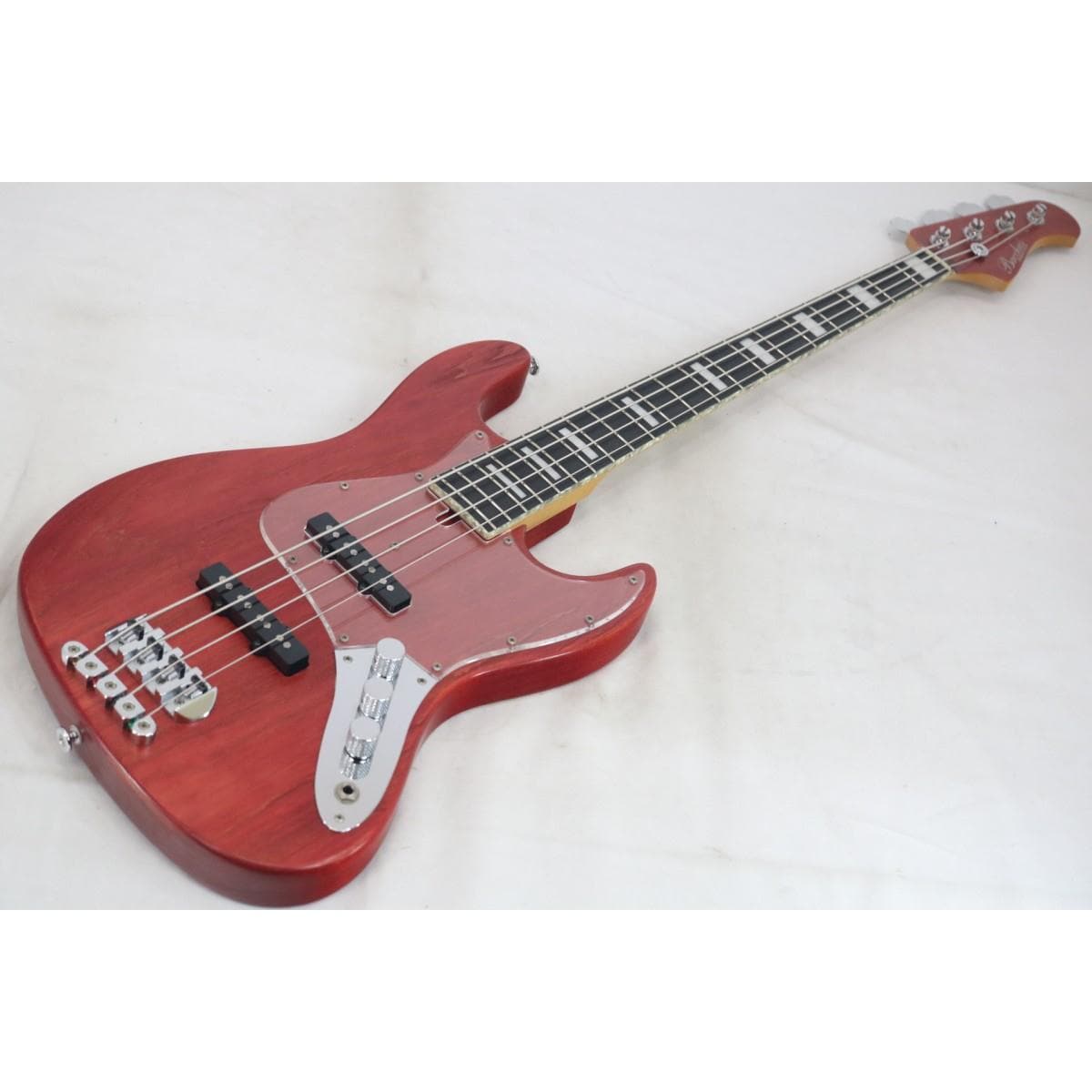 ＢＡＣＣＨＵＳ　　ＷＯＯＤＬＩＮＥ　ＡＳＨ　４／Ｅ