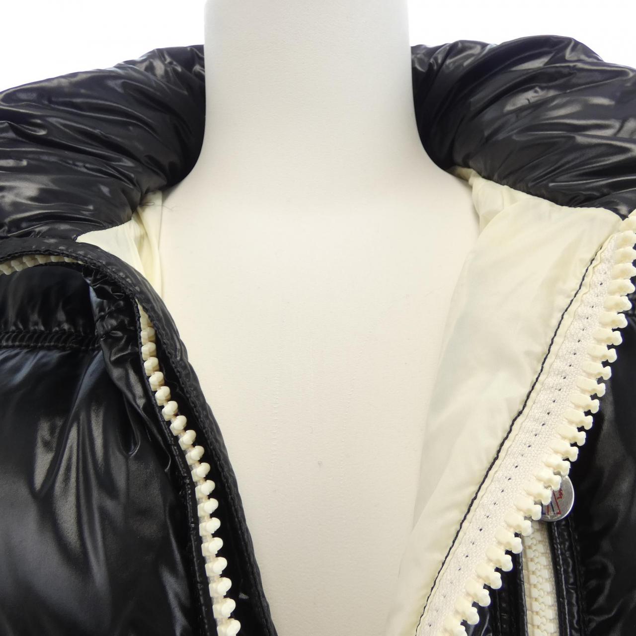 モンクレール MONCLER 41321/60 ERIC ダウンジャケット