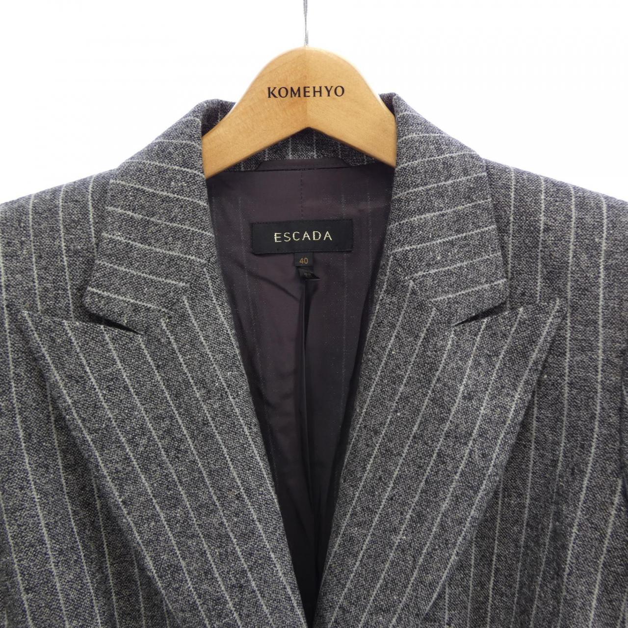エスカーダ ESCADA スーツ