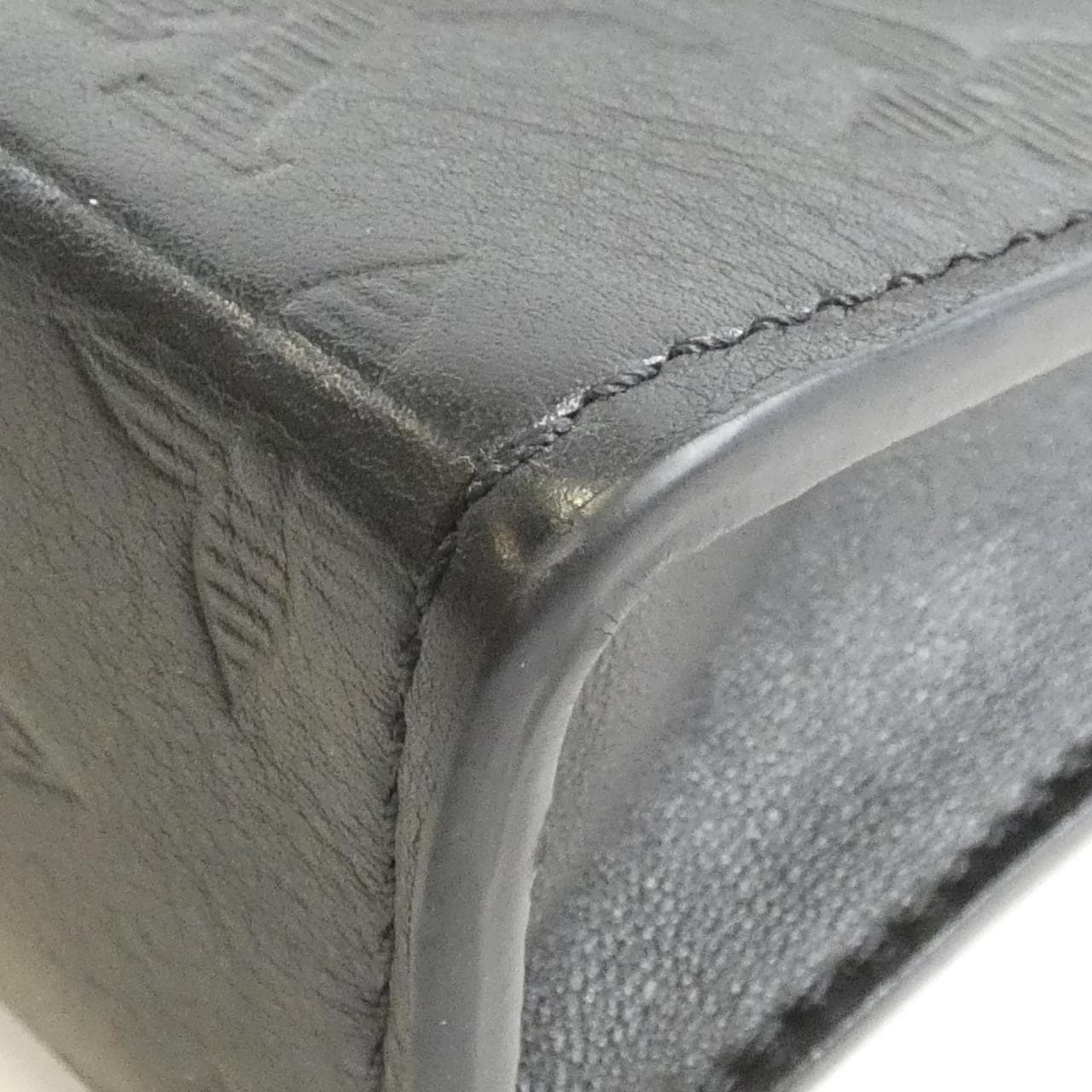 ルイヴィトン モノグラム シャドウ ガストン ウエアラブル ウォレット M81115 ショルダーバッグ