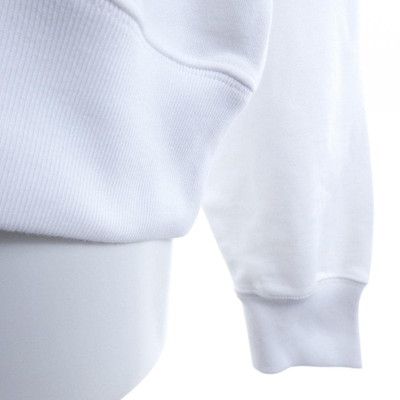 グッチ GUCCI 853426 XJHUG パーカー