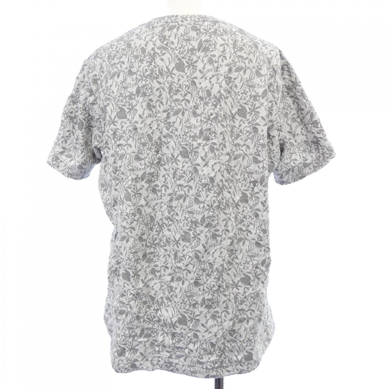 エポカウォモ EPOCA UOMO Tシャツ