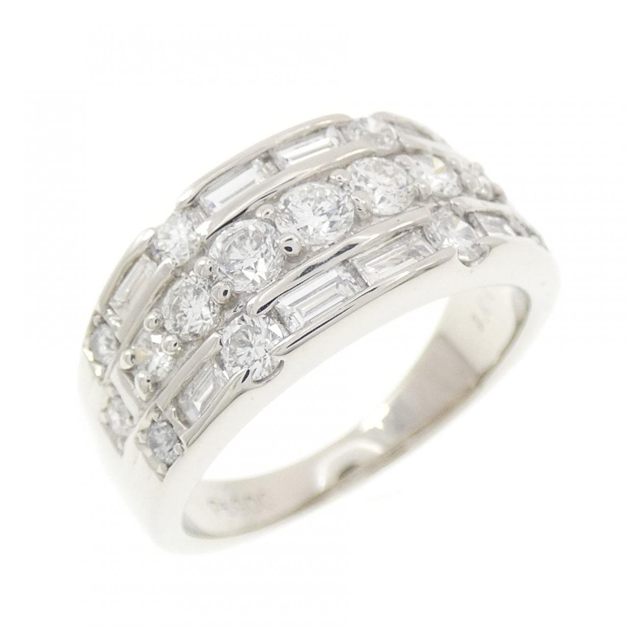 PT900 ダイヤモンド リング 1.00CT