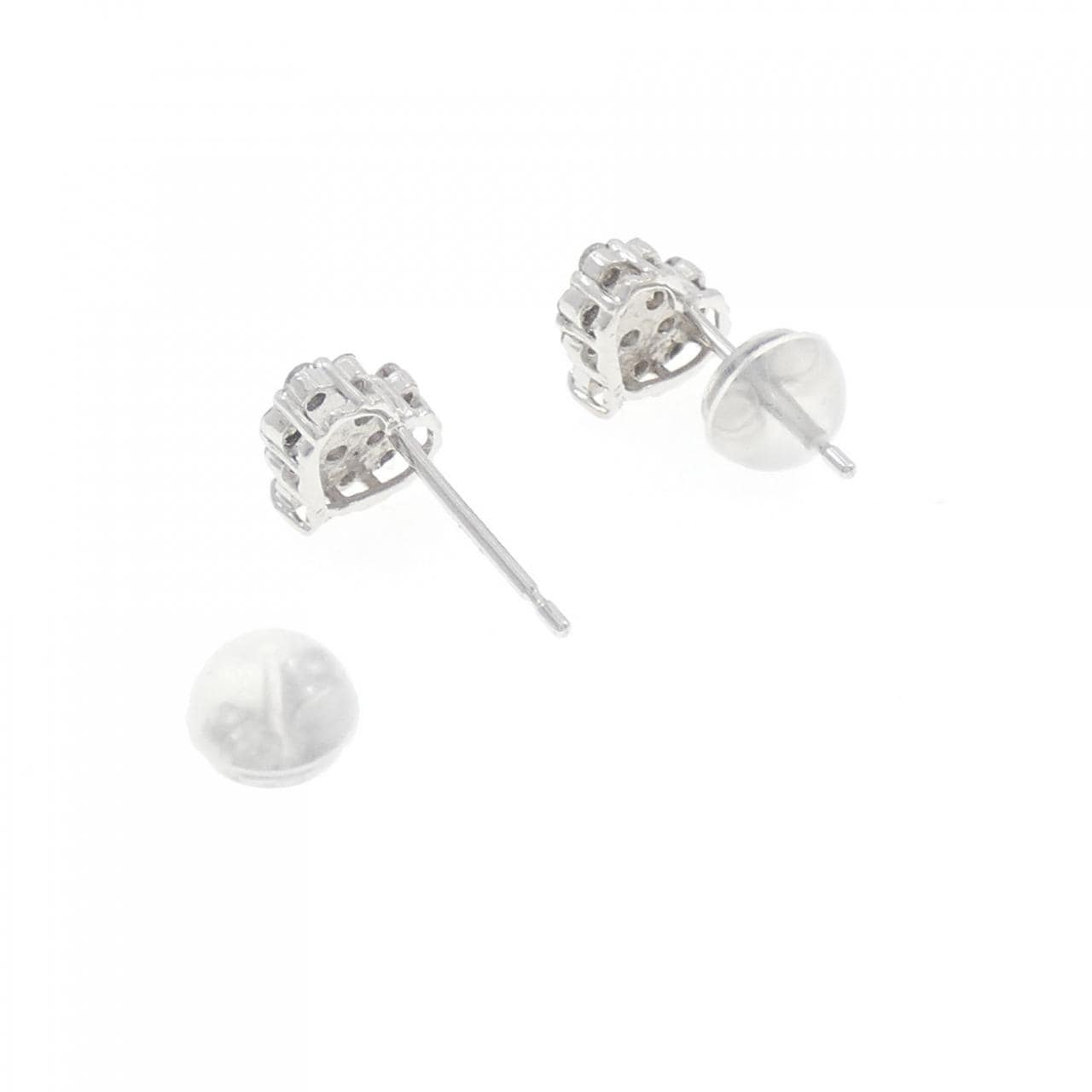 K18WG 密镶心形钻石耳环 0.30CT