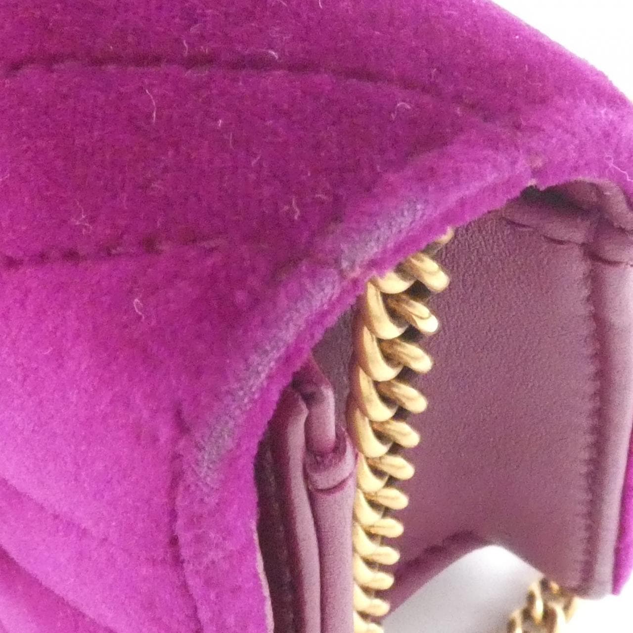 グッチ GG MARMONT 488426 9QIET ショルダーバッグ