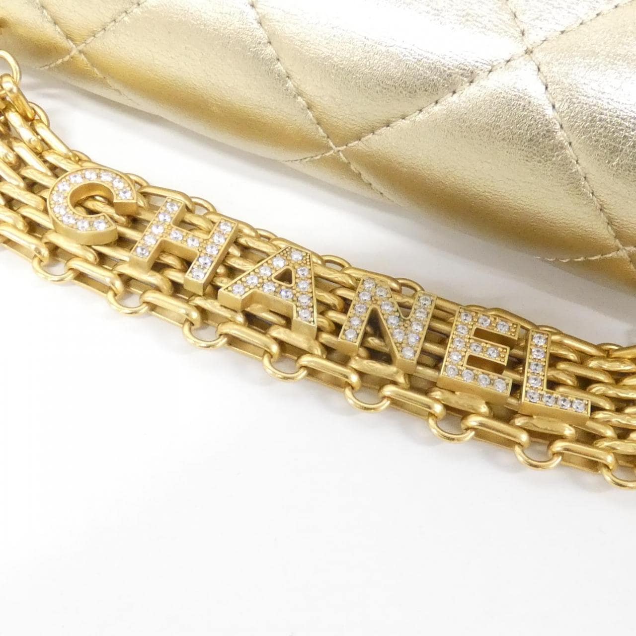 シャネル AS3240 ショルダーバッグ