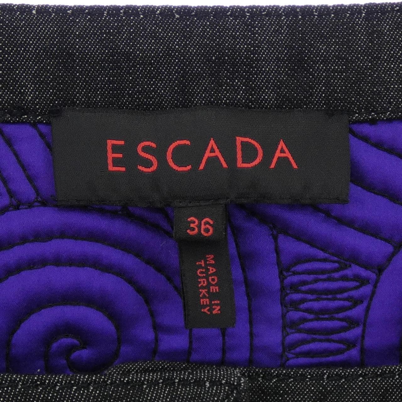 エスカーダ ESCADA ノーカラージャケット