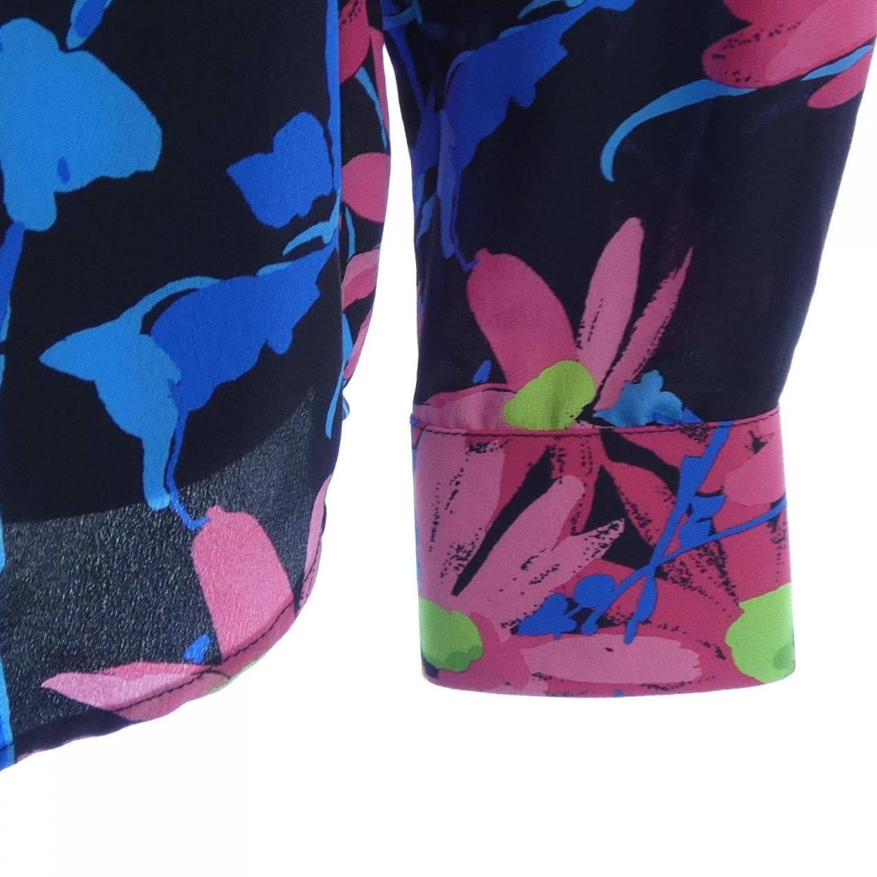 グッチ GUCCI 643269 ZAGI6 シャツ