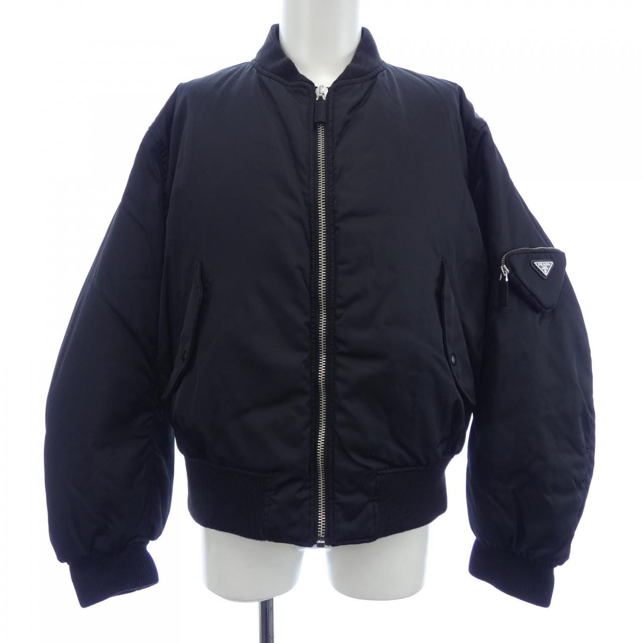 プラダ PRADA トライアングルロゴ SGB9043 S222 1WQ8 ブルゾン