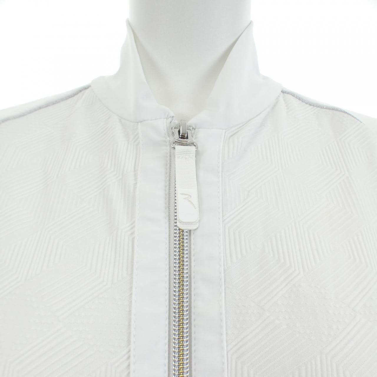 シェルボ CHERVO ブルゾン