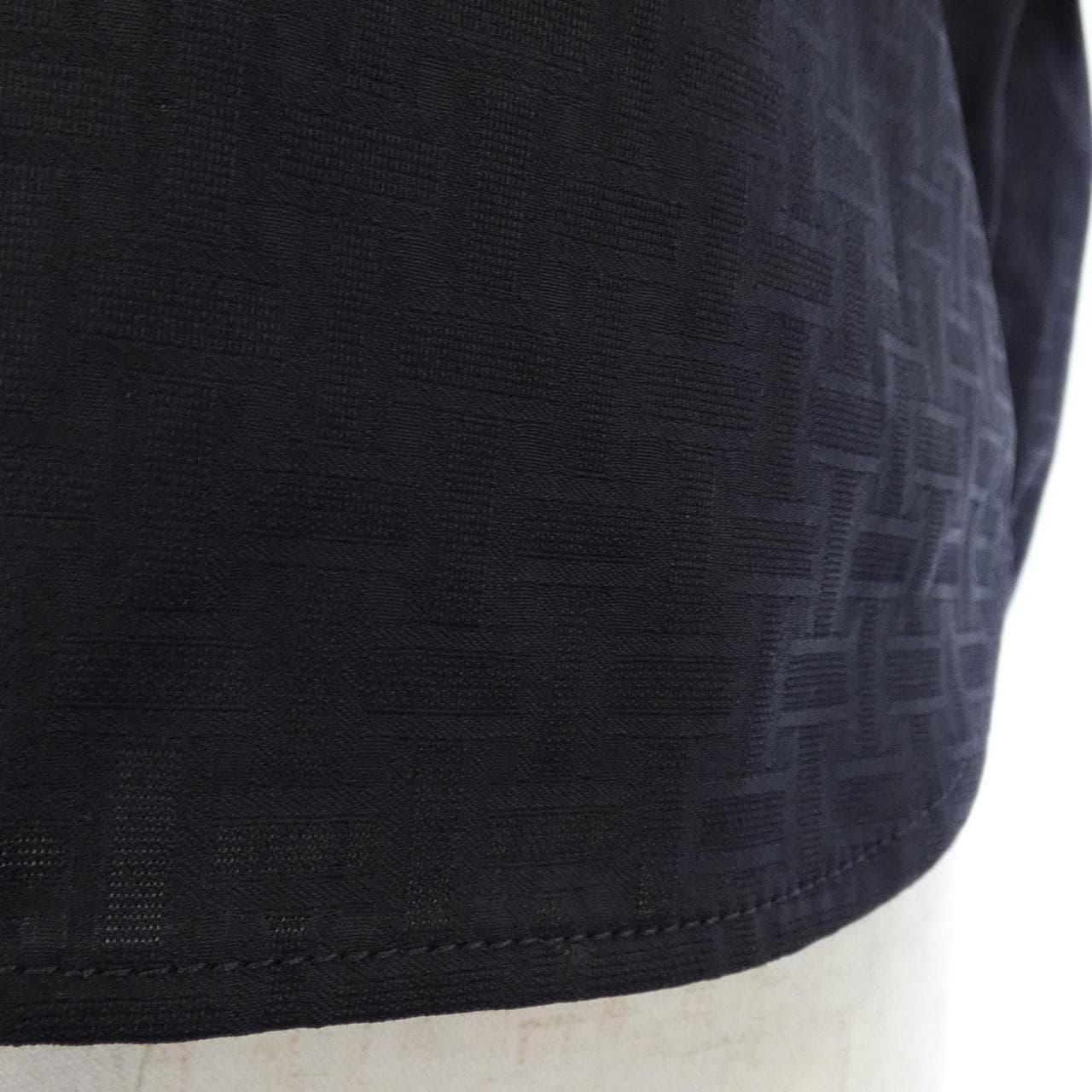 エルメス HERMES モザイク 6E0631DB トップス