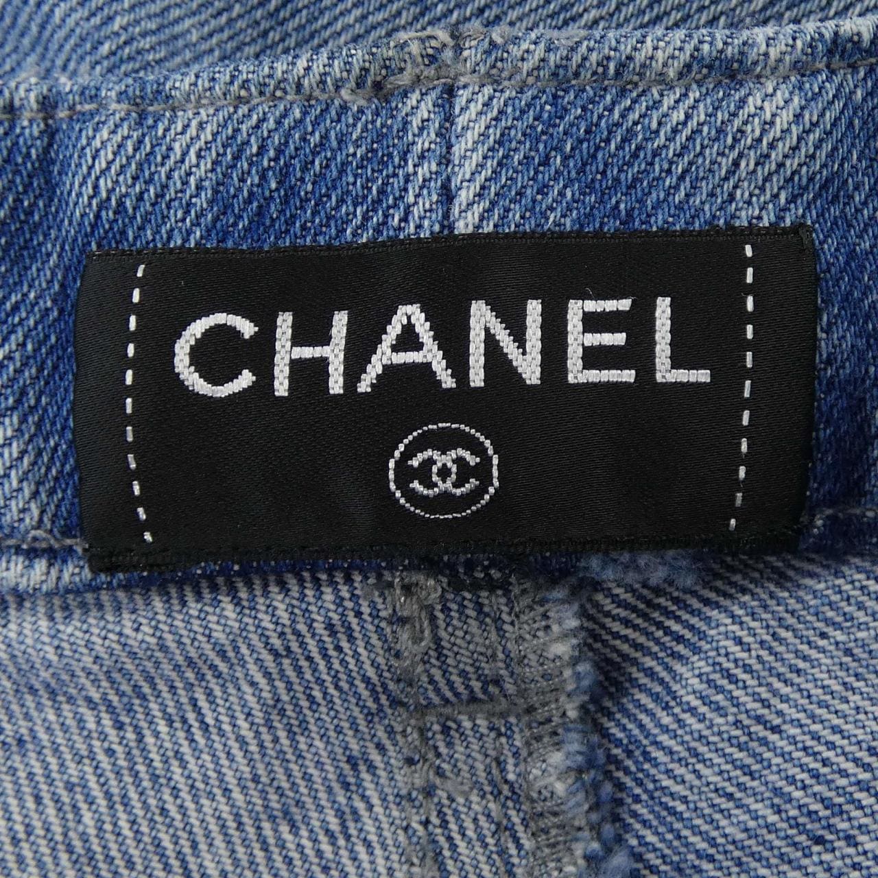 シャネル CHANEL P56047V42309 17P ジーンズ