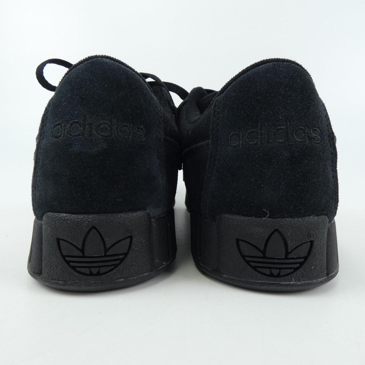 アディダス ADIDAS スニーカー