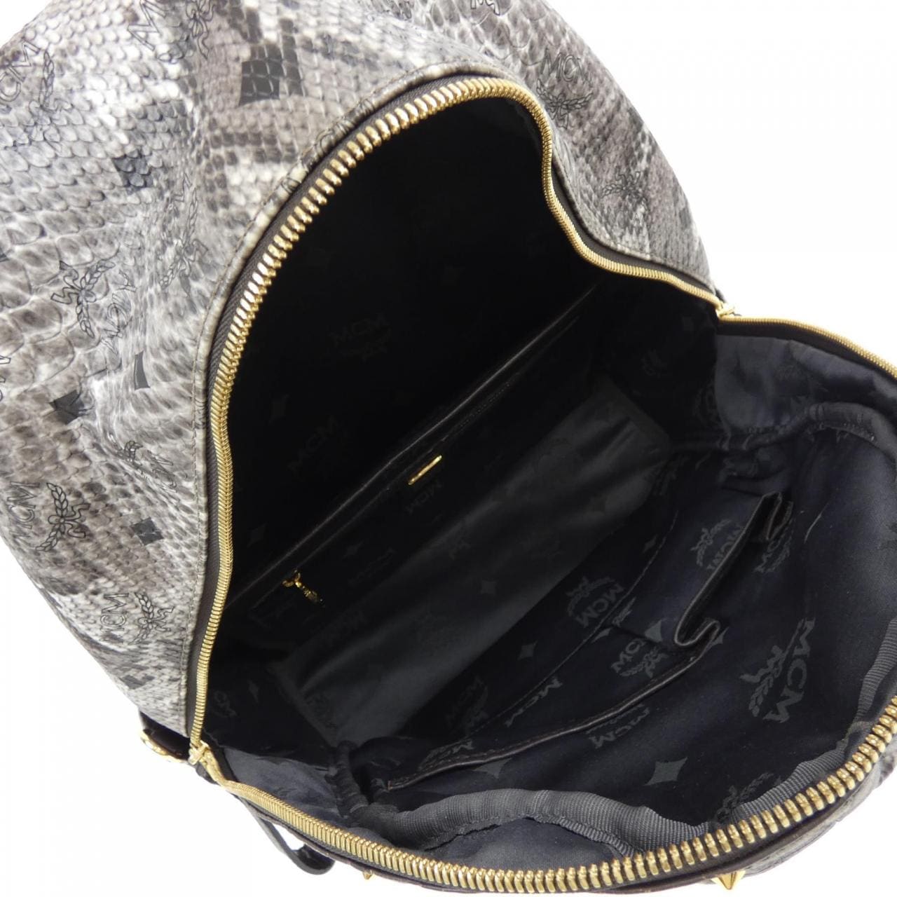 エムシーエム MCM MWK3SVG04EG001 BACKPACK