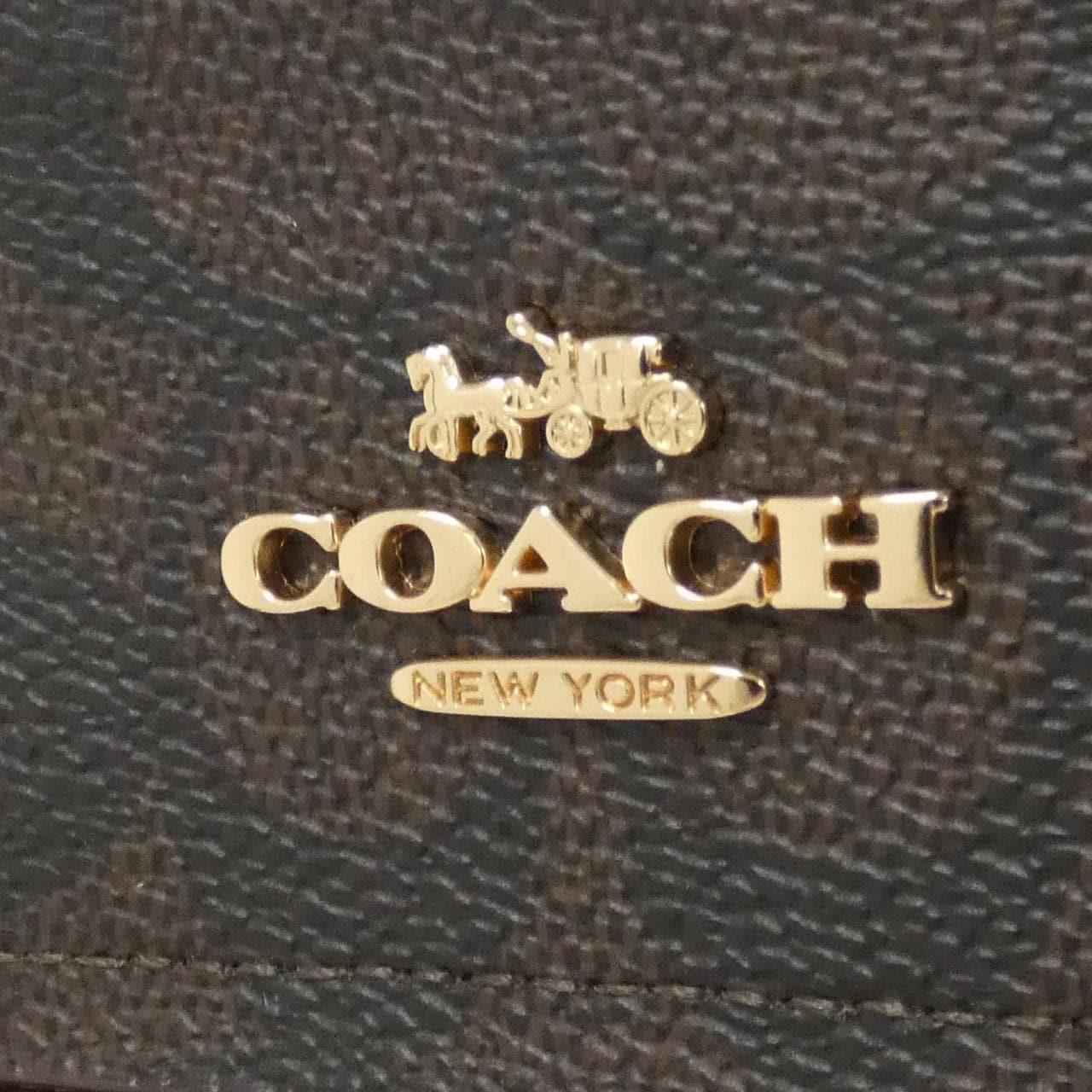 【新品】コーチ CW325 ショルダーバッグ