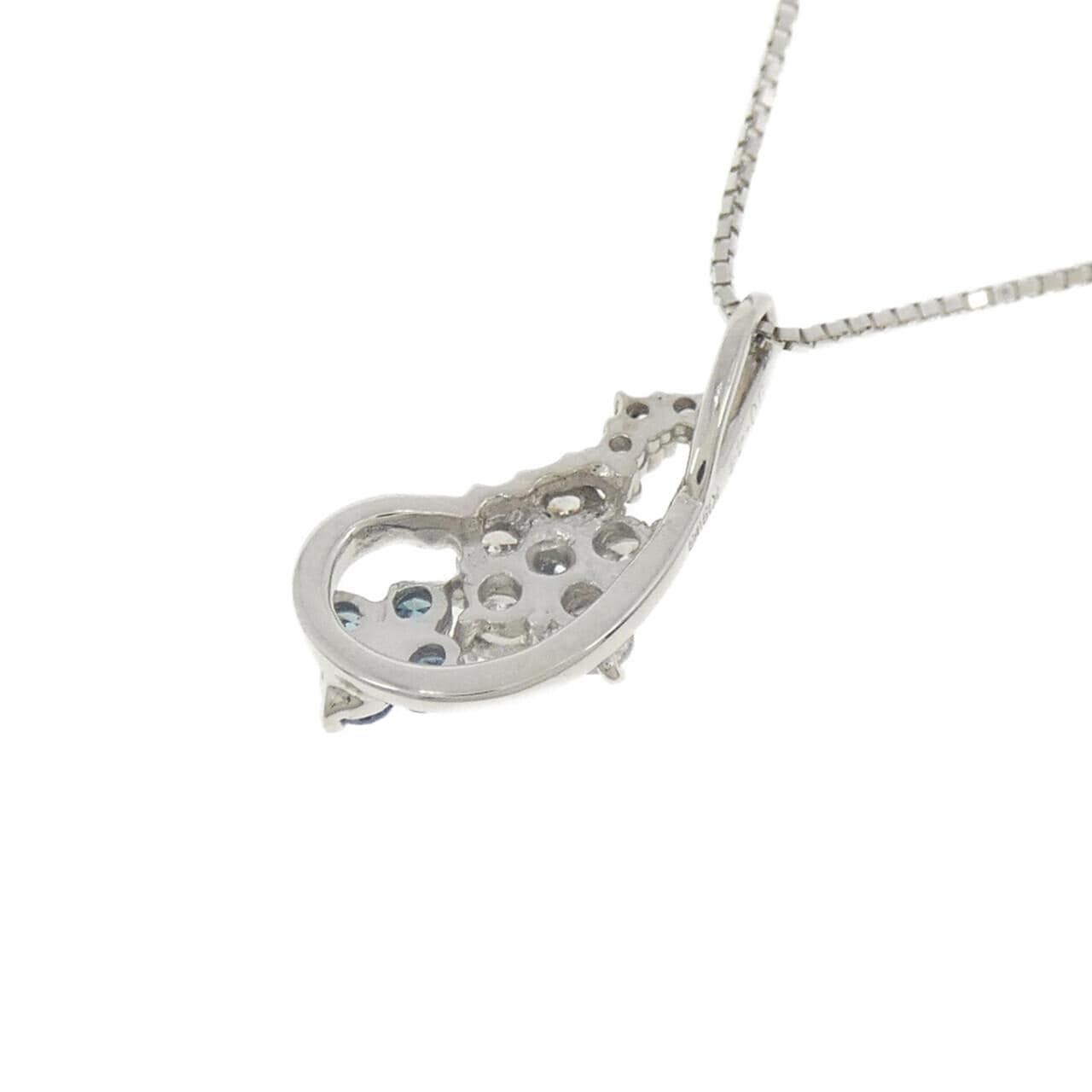 K18WG フラワー ダイヤモンド ネックレス 0.44CT