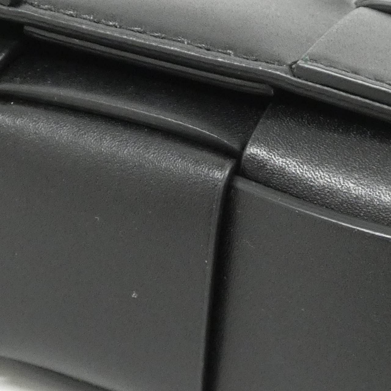 ボッテガヴェネタ 737950 V29E0 ショルダーバッグ