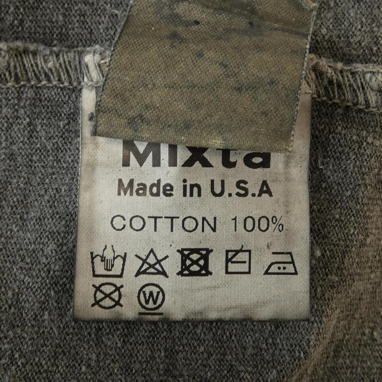 MIXTA Tシャツ