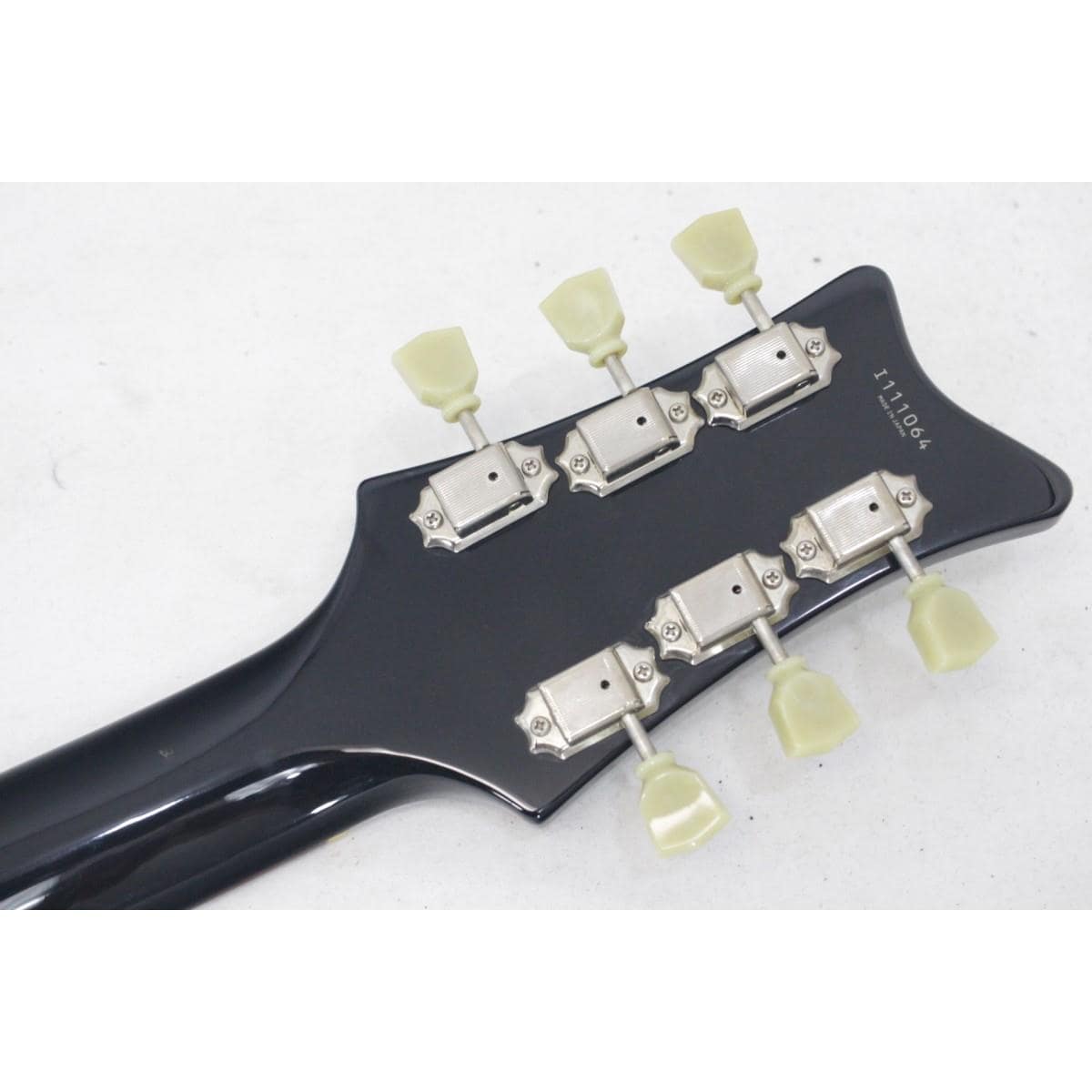 TOM HOLMES BG-STANDARD W/BIGSBY