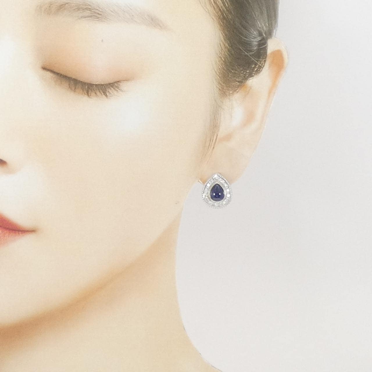 PT900 サファイヤ ピアス 3.68CT
