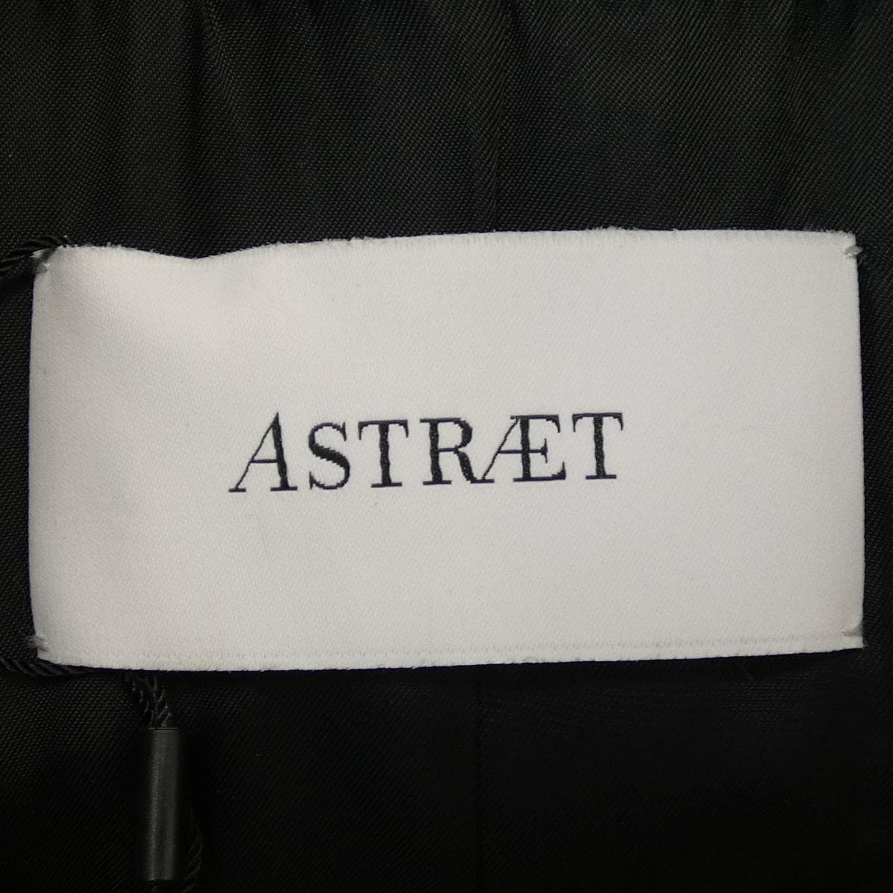 アストラット ASTRAET コート