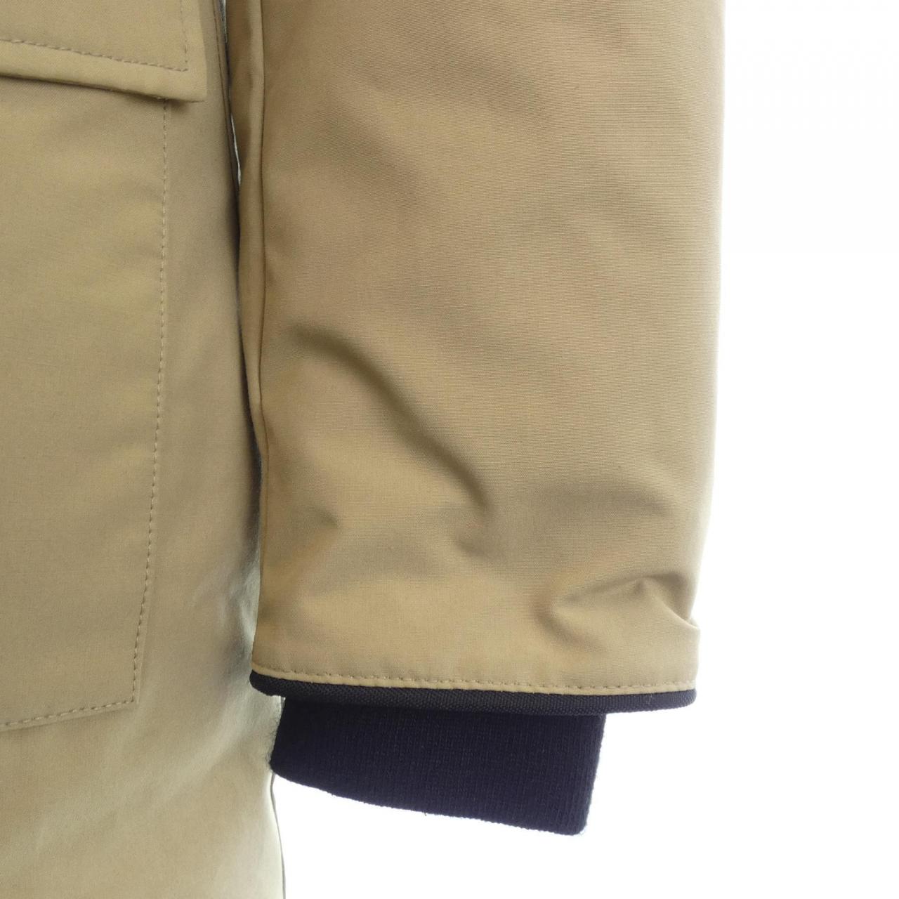 カナダグース CANADA GOOSE ダウンコート
