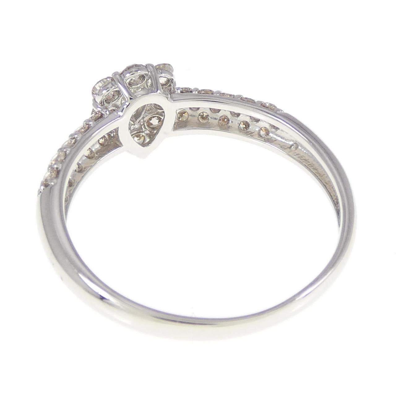 [BRAND NEW] PT Diamond Ring 0.70CT