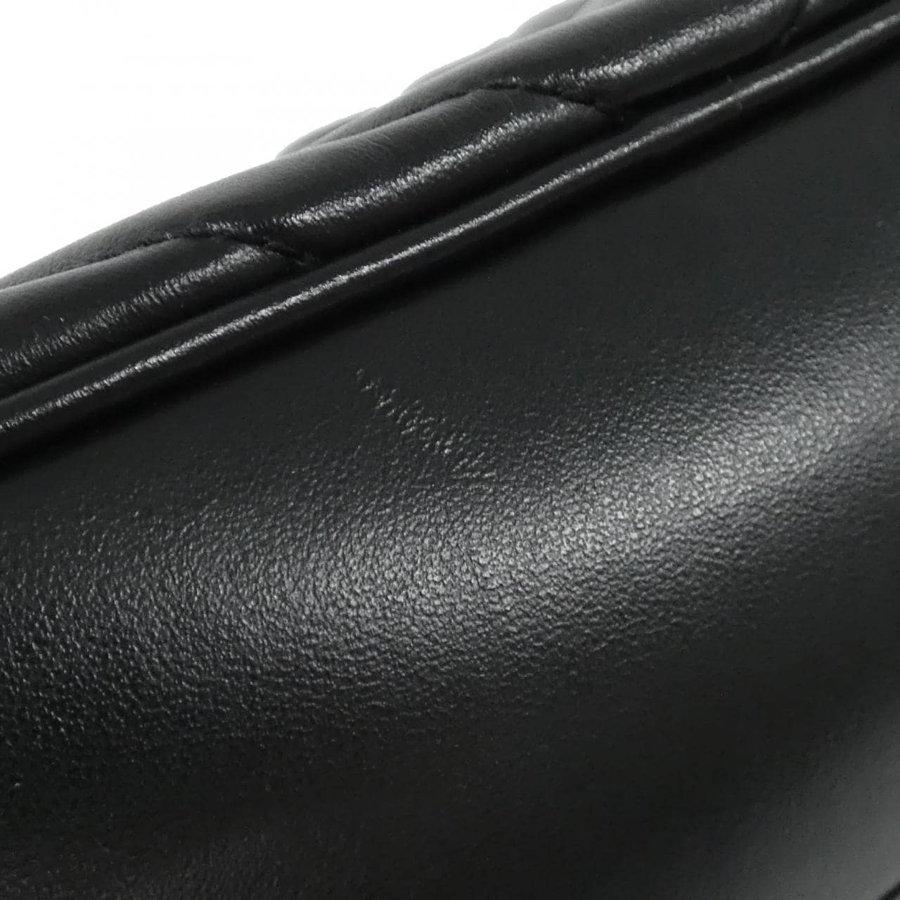 サンローラン ルー M 612544 DV707 ショルダーバッグ