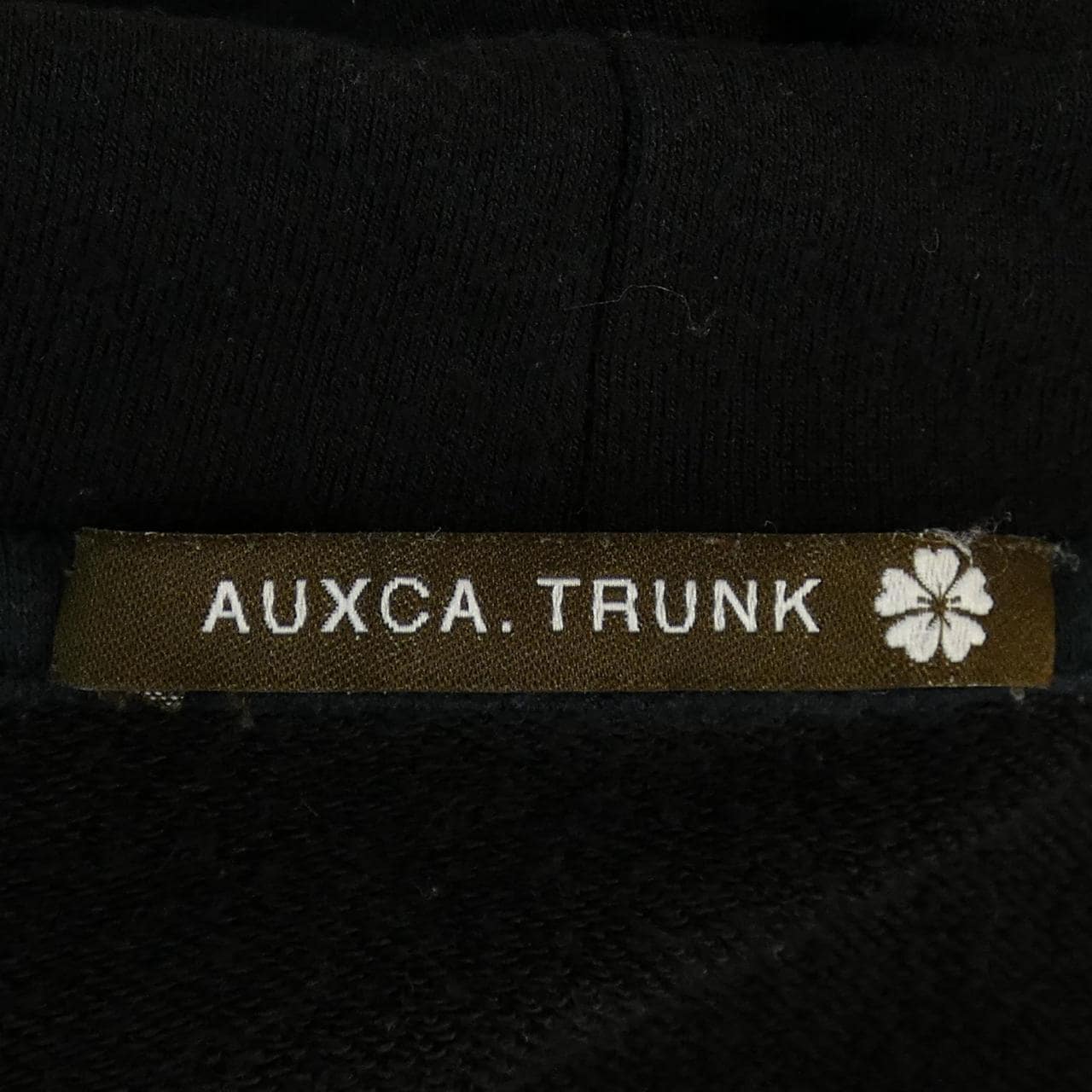 AUXCA　TRUNK カーディガン