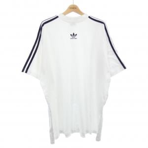 バレンシアガ BALENCIAGA ADIDAS 739101 TNVA6 Tシャツ