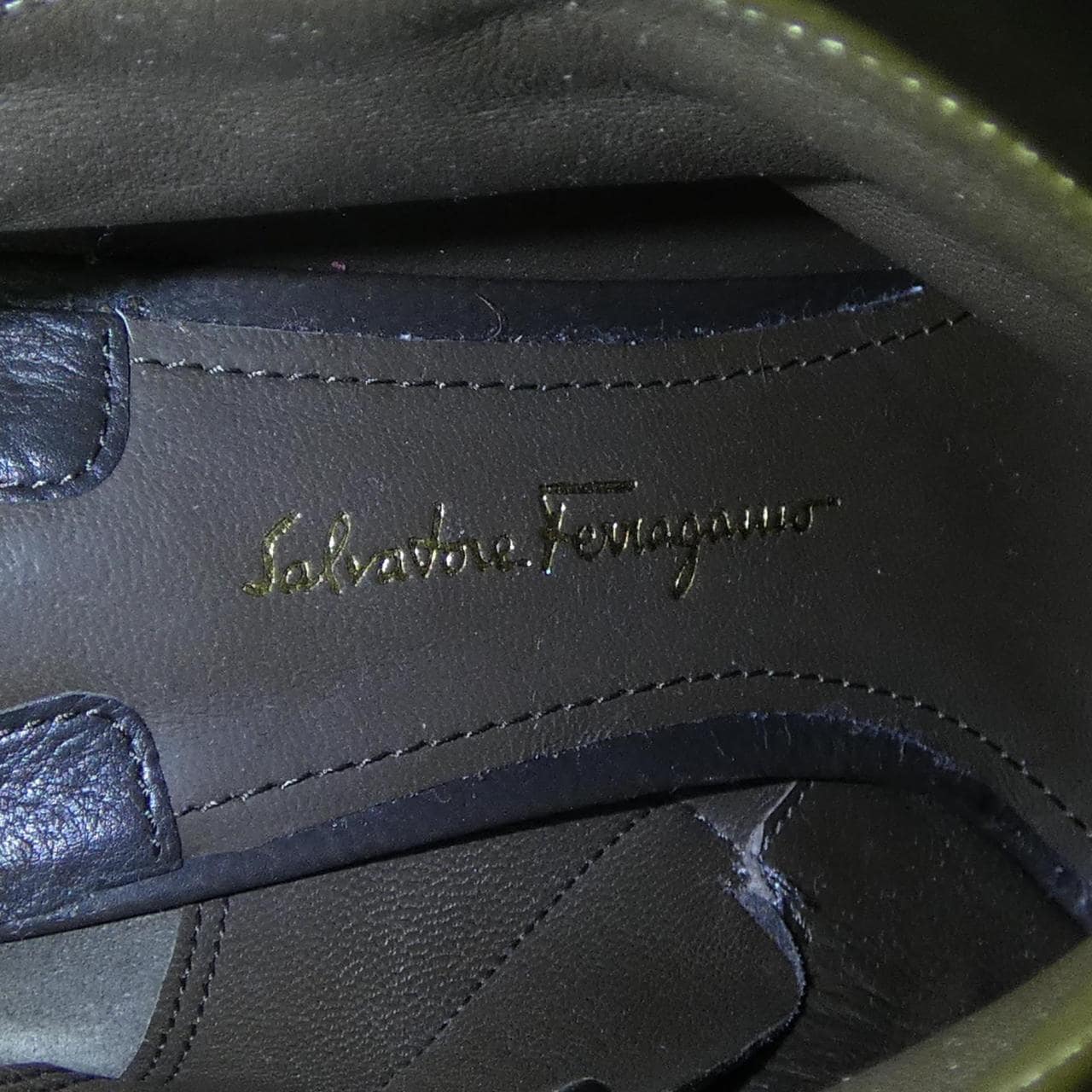 サルヴァトーレフェラガモ SALVATORE FERRAGAMO ブーツ