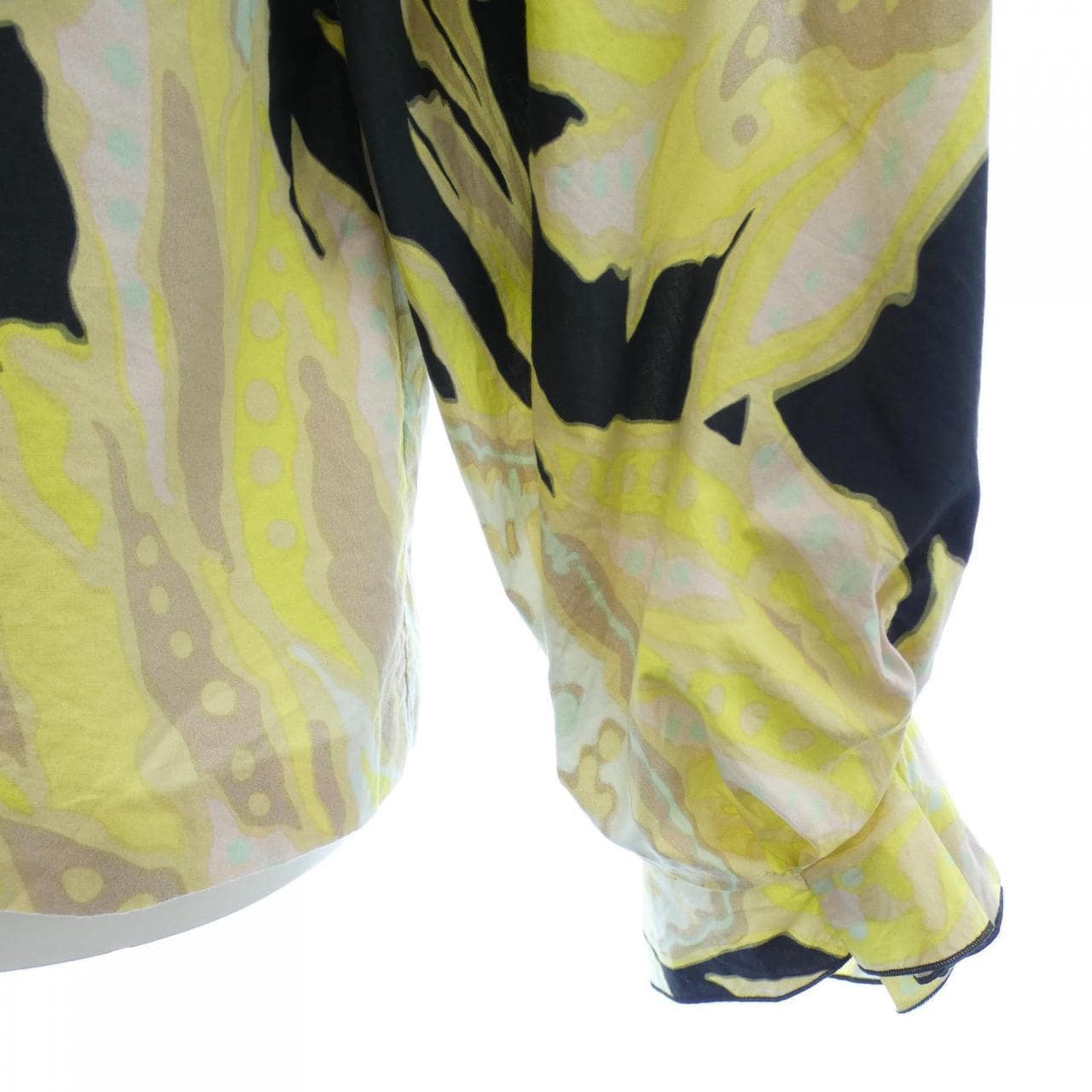ドリスヴァンノッテン DRIES VAN NOTEN トップス